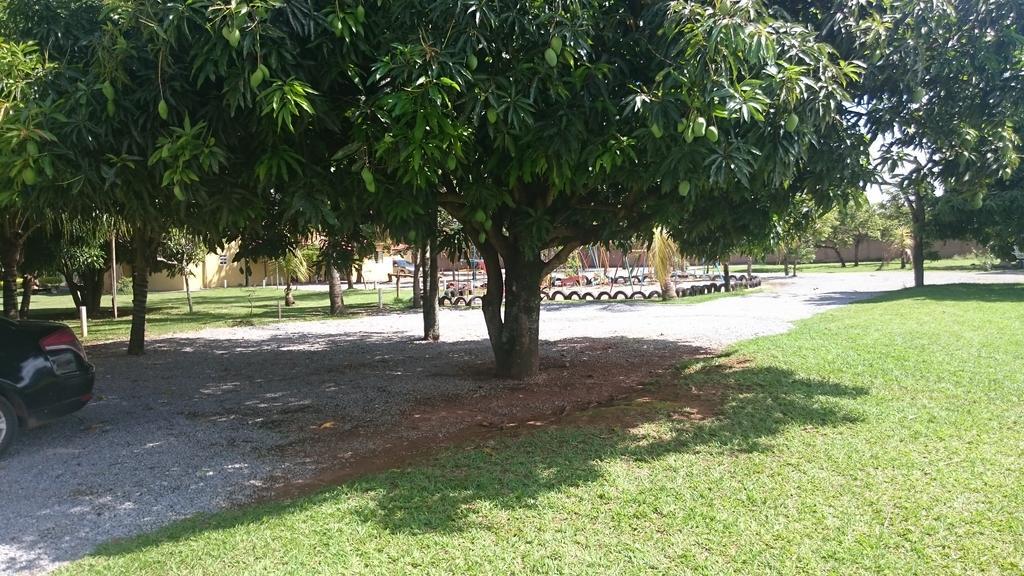 Pousada Alfama Planaltina  エクステリア 写真